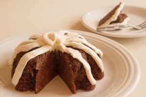 steamed persimmon pudding