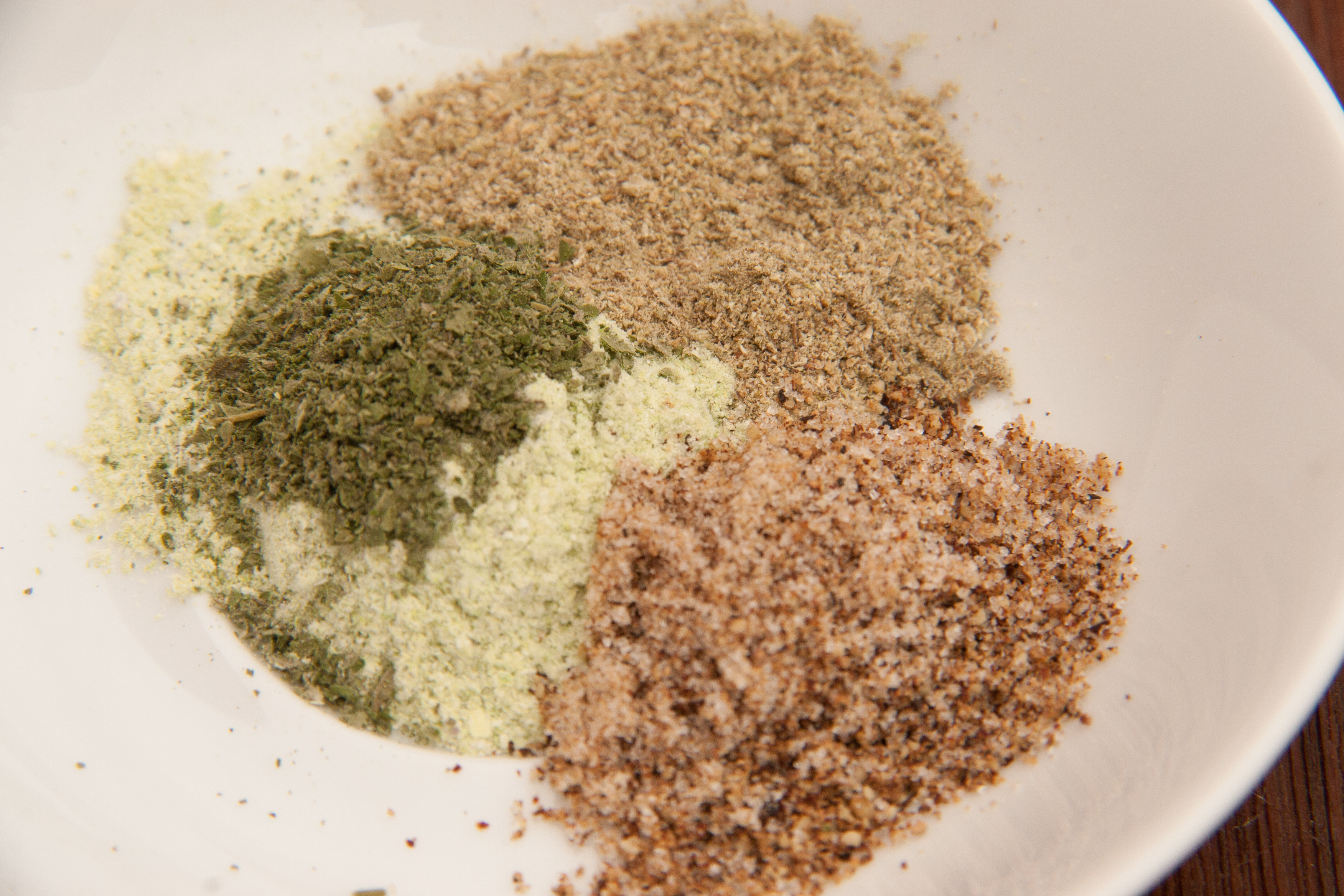 How to Make Your Perfect Foraged Dry Rub