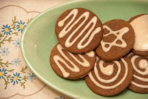 ginger snaps with juniper berry icing