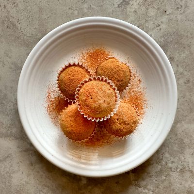 muffins with rose hips in therm