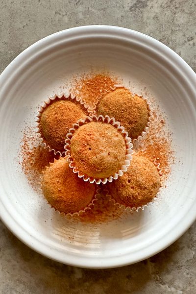 muffins with rose hips in therm