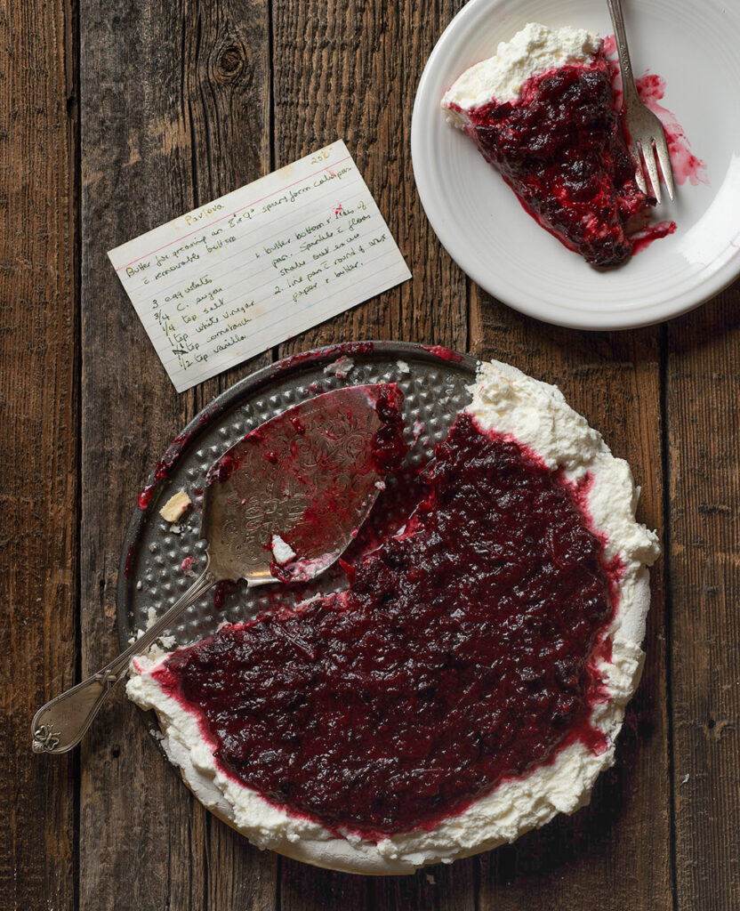 pavlova dessert with aronia berries